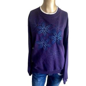 Vintage Pleasant Shade Purple Floral Beaded Sweatshirt Medium Double Collar
